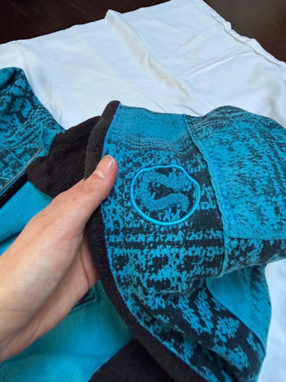 Lululemon Special Edition scuba zip-up hoodie - Picture 5 of 10